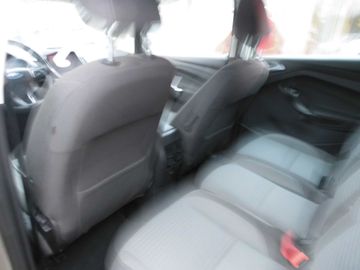 Car image 26