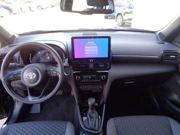 Car image 11