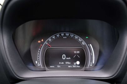 Car image 21