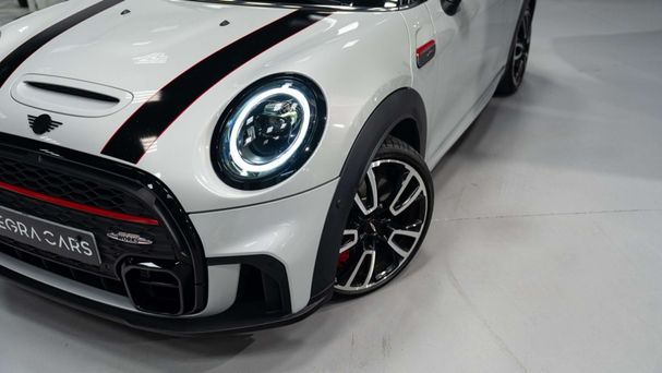 Mini John Cooper Works Cabrio 170 kW image number 28