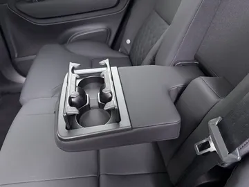 Car image 49