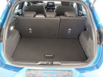 Car image 12