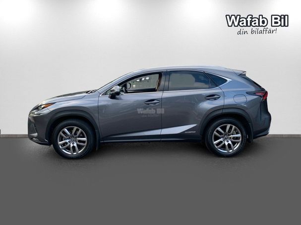 Lexus NX 300 h AWD 145 kW image number 5