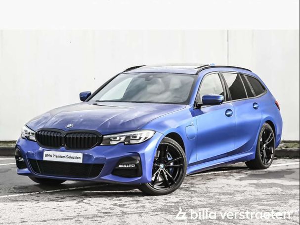 BMW 330 e Touring M Sport 215 kW image number 1