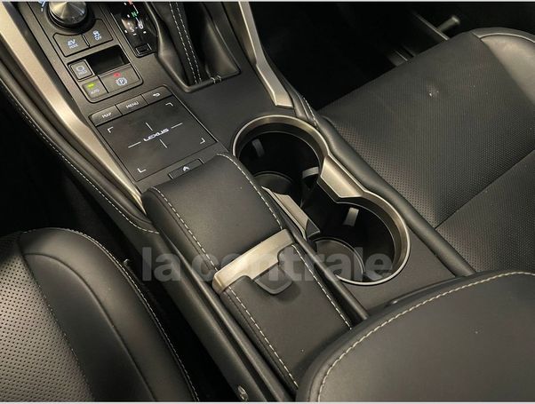 Lexus NX 300 h 145 kW image number 20