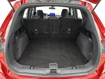 Car image 28