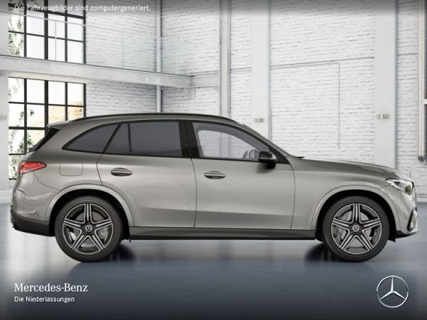 Mercedes-Benz GLC 300 e AMG 230 kW image number 17