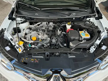 Car image 33