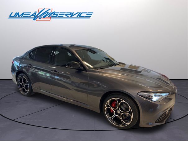 Alfa Romeo Giulia 2.0 Turbo Veloce 206 kW image number 2