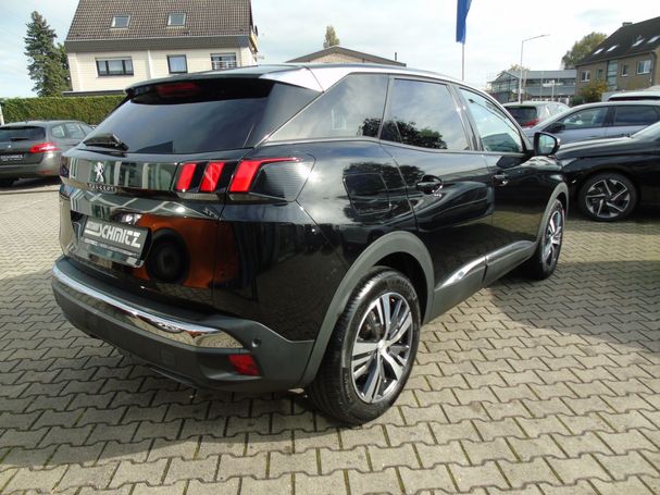 Peugeot 3008 130 Allure 96 kW image number 2