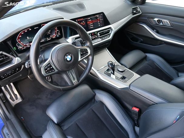 BMW 330 e 215 kW image number 6