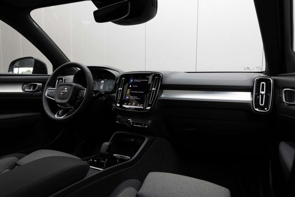 Volvo XC40 95 kW image number 11