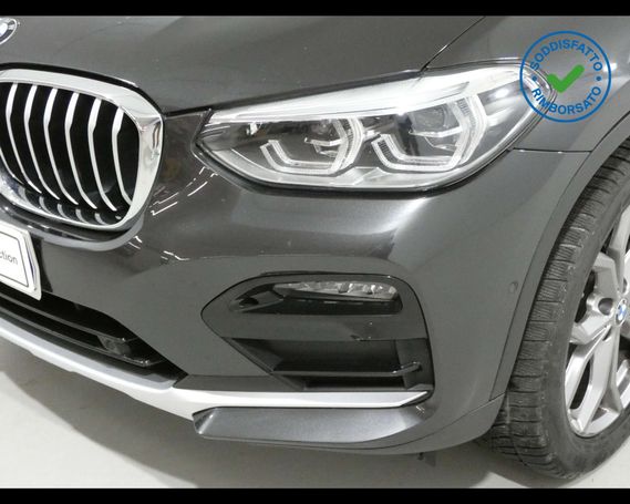 BMW X4 xDrive20d xLine 140 kW image number 24