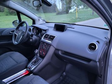 Car image 23