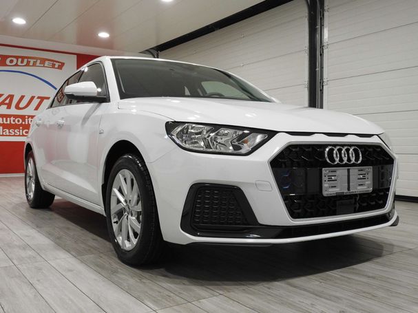 Audi A1 30 TFSI S tronic Business 81 kW image number 2