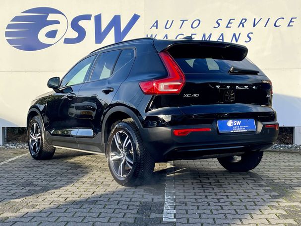 Volvo XC40 B4 R Design 145 kW image number 5