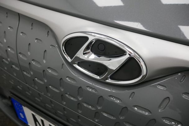 Hyundai Kona 64 kWh 152 kW image number 13