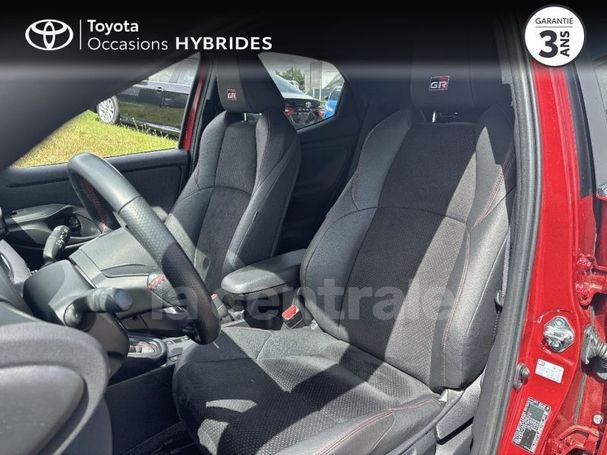 Toyota Yaris 1.5 Hybrid 85 kW image number 18