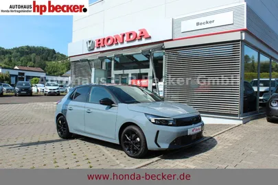 Car image 2