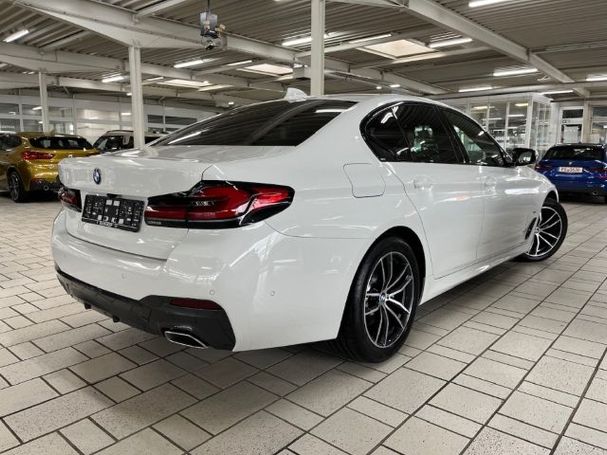 BMW 520i 135 kW image number 4