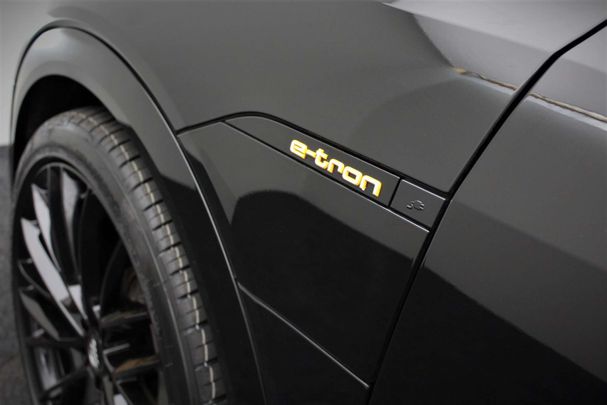 Audi e-tron 55 quattro 300 kW image number 29