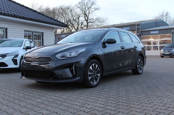 Kia Ceed Sportswagon Plug-in Hybrid Vision 104 kW image number 1