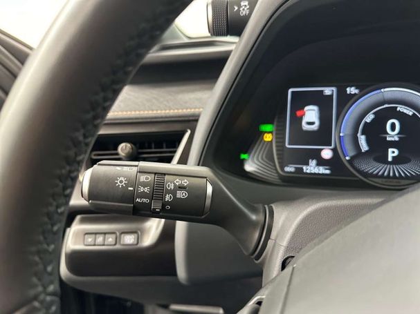 Lexus UX 250h 135 kW image number 27