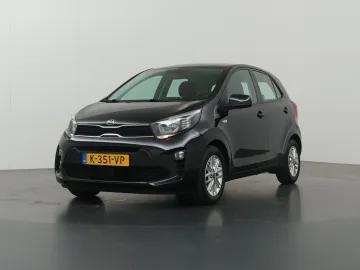 Car image 33
