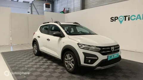 Car image 2