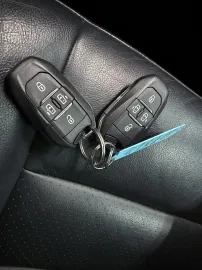 Car image 47