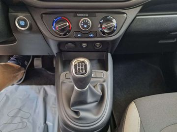 Car image 37