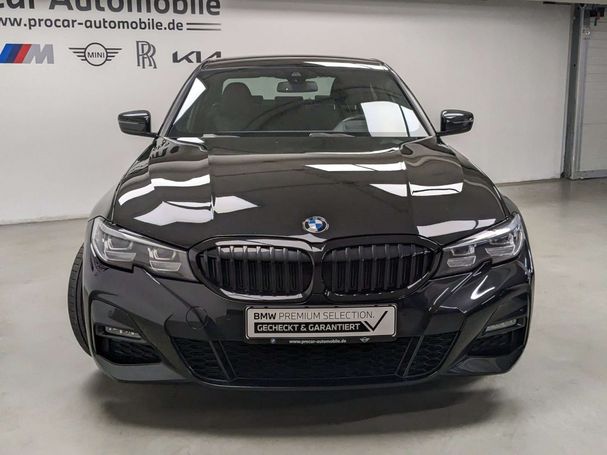 BMW 320i M Sport 135 kW image number 2