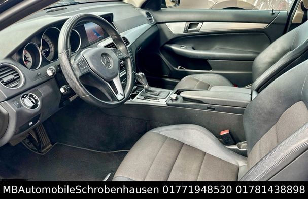 Mercedes-Benz C 220 Coupe 125 kW image number 3