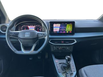 Car image 14