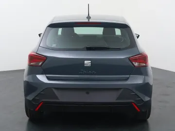 Car image 28
