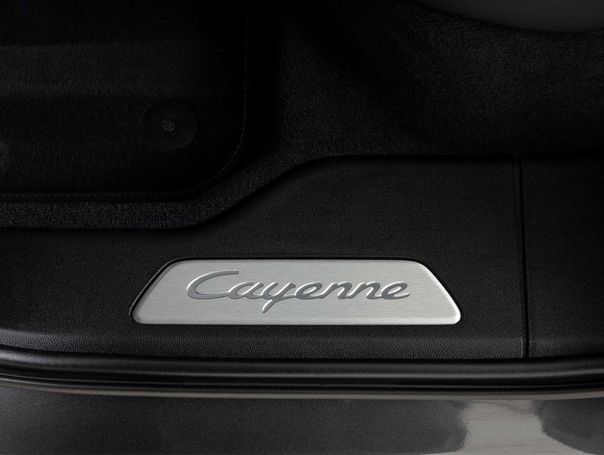 Porsche Cayenne Coupé E-Hybrid 340 kW image number 25