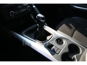 Car image 37