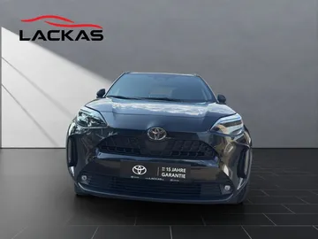 Car image 3