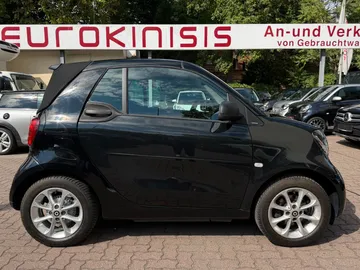 Car image 31