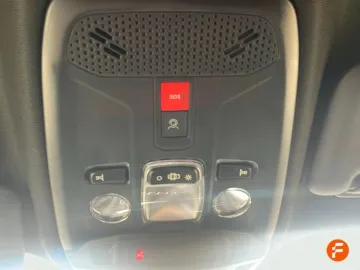 Car image 36