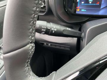 Car image 38