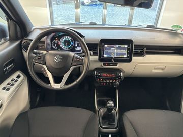 Car image 12