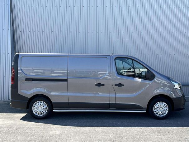 Renault Trafic 88 kW image number 2