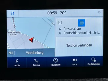 Car image 16