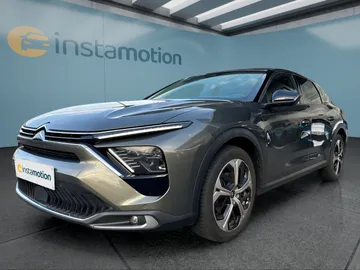 Car image 2