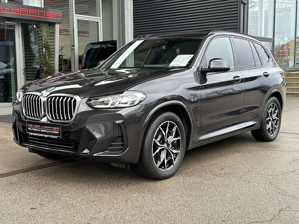 BMW X3 xDrive30e 215 kW image number 1