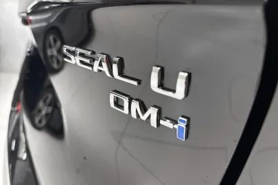 Car image 35