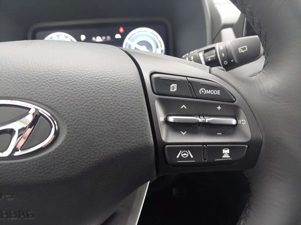 Hyundai Kona EV 150 kW image number 12