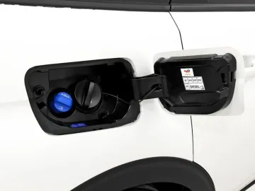 Car image 40