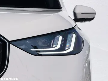 Car image 39